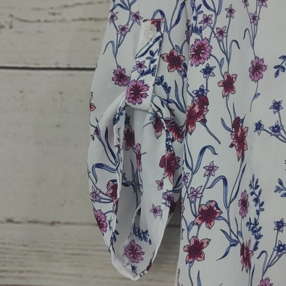 HIPPIE Rose Medium 3/4 Sleeve Blouse - Picture 4 of 4